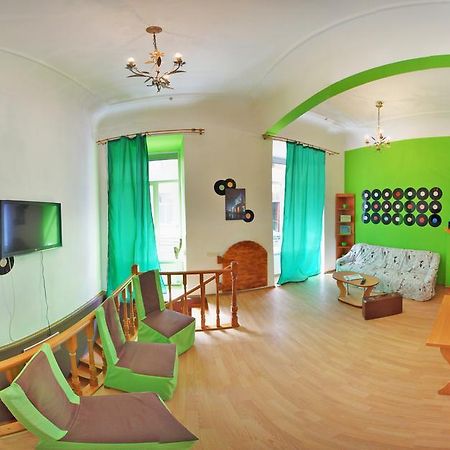 Chemodan Hostel Odessa Ngoại thất bức ảnh