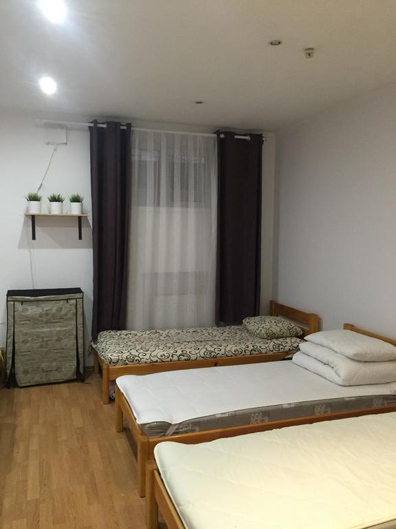 Chemodan Hostel Odessa Ngoại thất bức ảnh