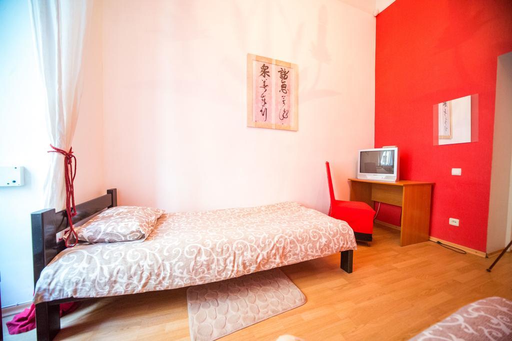 Chemodan Hostel Odessa Ngoại thất bức ảnh